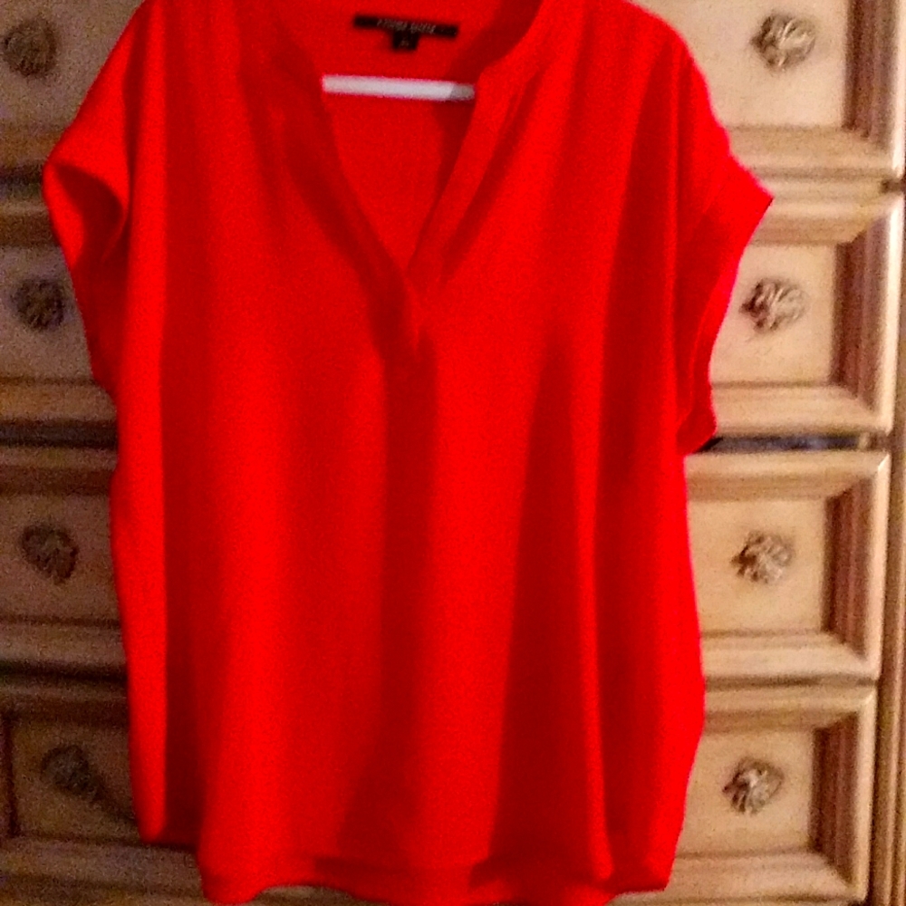 Women top